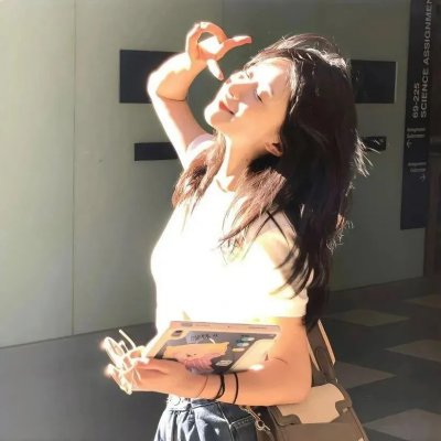 蕾哈娜内衣秀4